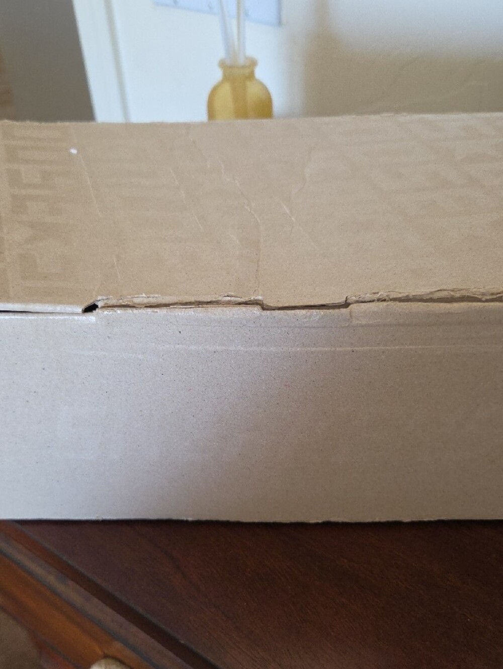 Sneaker Box - Picture 3 of 6